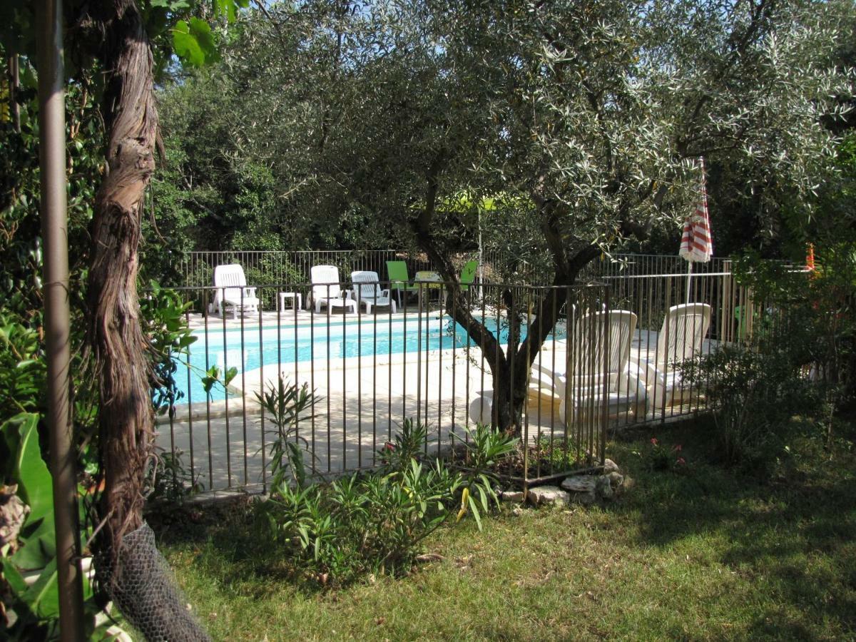 Domaine Du Bois Gite Marion Galargues Buitenkant foto